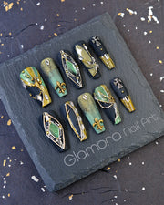 Emerald Green & Gold Royal Press-On Nails – Handmade Gothic Luxury Nail Art | FDA-Approved